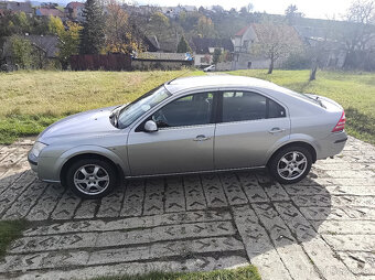 Ford Mondeo Mk3 - 2