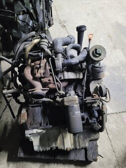 Motor Transporter T4 2,5 TDI typ motoru acv - 2