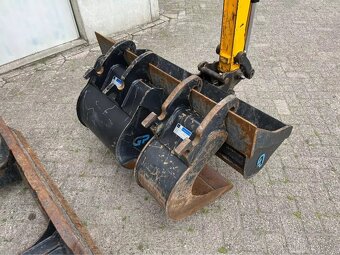 124,600Kč - TOP minirypadlo - "2017 JCB 8030 ZTS" - 2