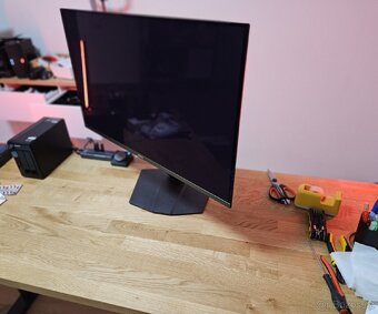 Monitor MSI MPG 321URX QD-OLED - 2
