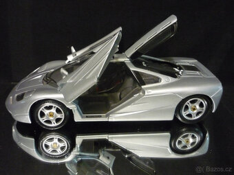 McLaren F1 Maisto 1/18 - 2