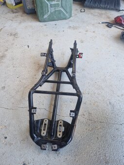 ducati 1098 horní rám - 2