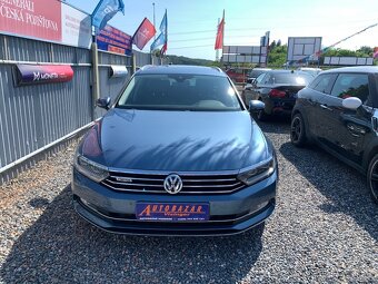 VOLSVAGEN PASSAT 2.0 TDi 176kW 4x4 DSG HIGLINE - 2