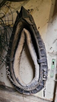 Starý koňský chomout – dekorace nebo k renovaci - 2