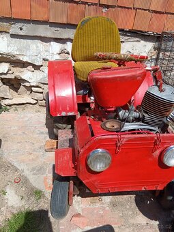 Malotraktor domácí výroby - 2