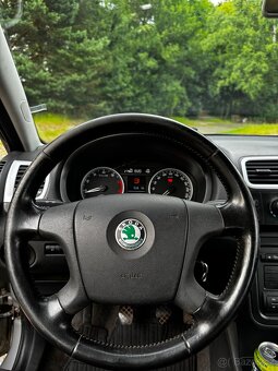 Škoda Roomster 1.4 16V 63kW (KŮŽE) - 2