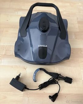 Automatický robotický bazénový vysavač 5200mAh - 2