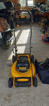 Dewalt DCMW564 sekacka na travu na nahradni dily - 2