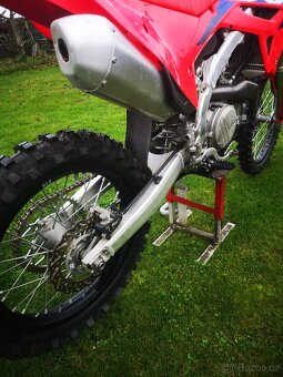 Honda CRF 450R, r.v. 2024 se startérem. - 2