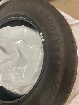 Prodám letní pneu 215/50 R17 Nové - 2