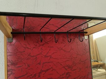 Retro předsíňová stěna - 2