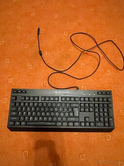 Herní klávesnice - 2