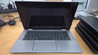 Dell Latitude 9520 - 2