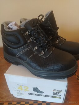 Prodám pracovní obuv - 2