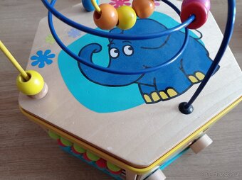 Dřevěná motorická kostka - 2