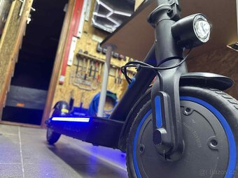 Elektrická koloběžka Bluetouch BTX250 - 2