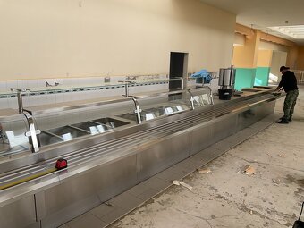 Nerezový nábytek pro bufet, 12,8 m - 2