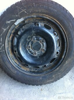 Rezervní kolo na Fabii 1nebo2 - 2