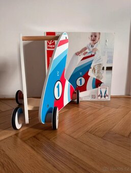 Chodítko Hape - formule - 2