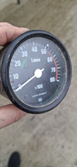 Otačkoměr Škoda 105 110 R 120 125 130 - 2