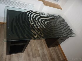 Ikea pracovní stůl se sklem 148 x 73 cm - limit.edice - 2