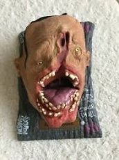 prodám mluvící hlava "Ruckus The Crusher Talking Head" - 2