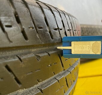 Pneu Continental Vance 2 - 215/70 - R15 - 2