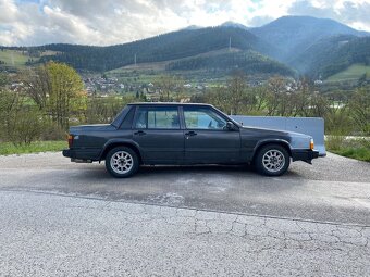 Volvo 740 - 2