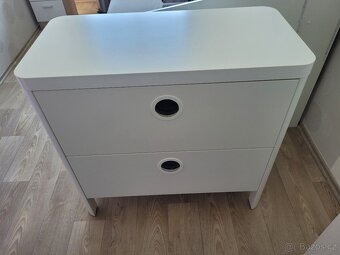 Komoda Busunge Ikea bílá - 2