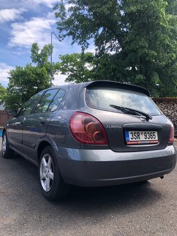 Nissan Almera 1.5i - 2