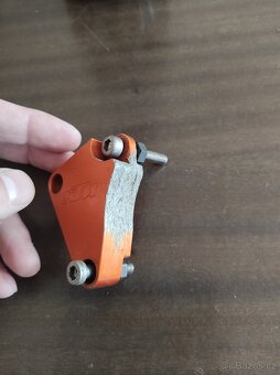 Ktm chránič spojky - 2