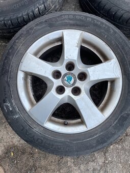 Alu kola na Škoda Fabia I i s pneu 185/60 R14 - 2