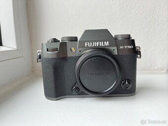 Fujifilm X-T50 šedý (ZÁRUKA 2027) - 2