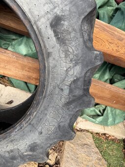 Pneu na traktor BKT 320/85 R24 - 2