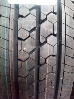 195/75R16 C 110/108 R Matador - 2