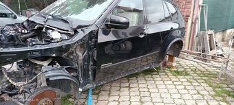 Prodám díly z vozu BMW X5 e70 40d - 2