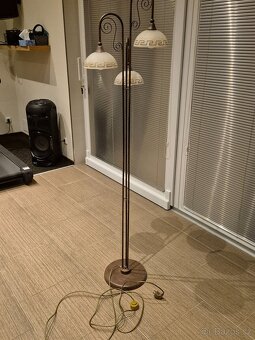 Stropní  světla a stojací  lampa - 2