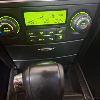 Kia sorento 2.5 crdi 4x4 209tkm automat - 2