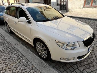 Škoda Superb II ELEGANCE, 2.0 Tdi 125kW, 2012, manuál - 2