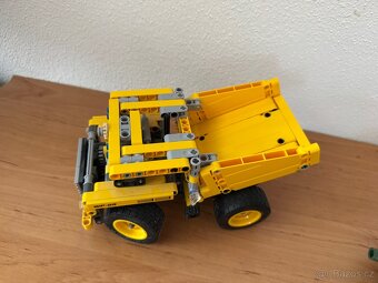 Prodám tyto tři lego sety - 2