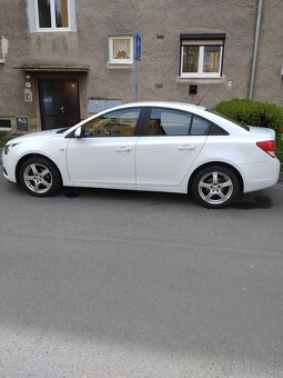 Chevrolet Cruze - 2