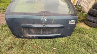 Páté dveře Škoda octavia I combi - 2
