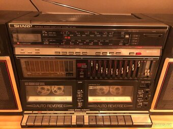 Sharp gf-940 …krasny stav - 2