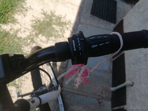 Btwin - 2