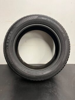 2x 215/55 R17 Nokian zimní pneu - 2
