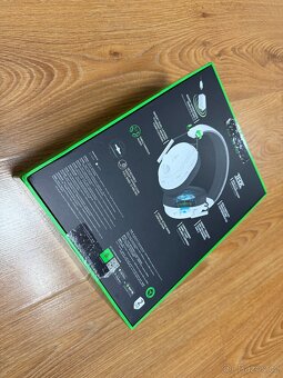 Razer BlackShark V3 Pro White Edition - 2