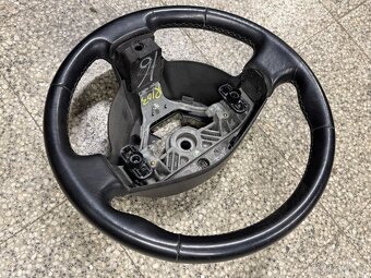 Kožený volant Nissan NV200 / díly - 2