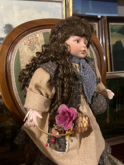 Porcelánová panenka - 2