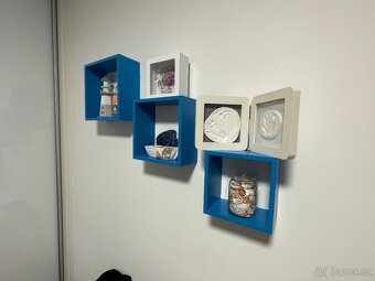 Hranaté police nástěnné 3 ks - 2