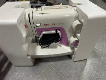 Prodám šicí stroj SINGER Simple 3223 - 2